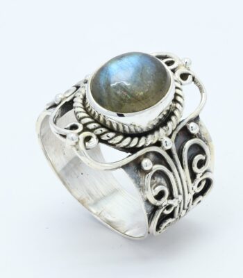Labradorite Gemstone Silver Ring