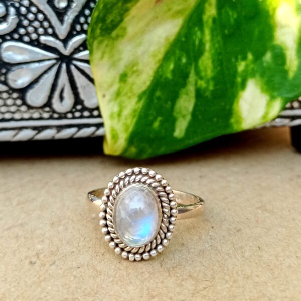 Pretty Rainbow Moonstone Gemstone Silver Ring