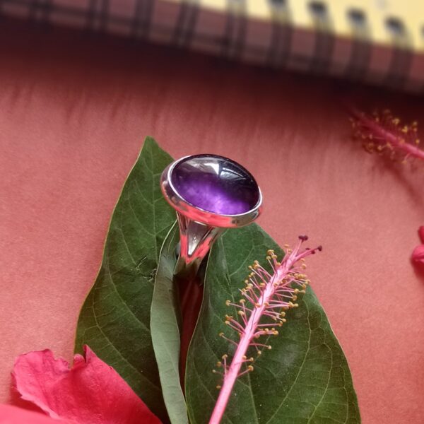 Royal Amethyst Oval Sterling Silver Ring